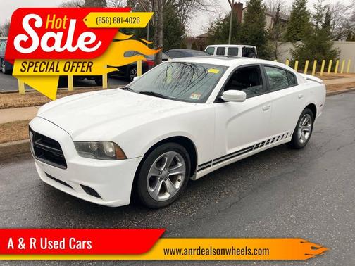 2013 Dodge Charger SXT