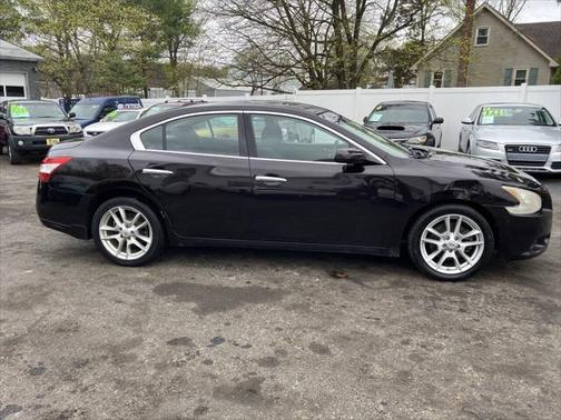 2011 Nissan Maxima S
