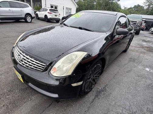 2005 INFINITI G35 Base