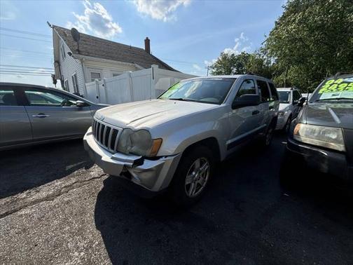 2005 Jeep Grand Cherokee Laredo