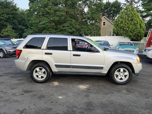 2005 Jeep Grand Cherokee Laredo