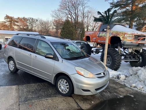 2008 Toyota Sienna CE