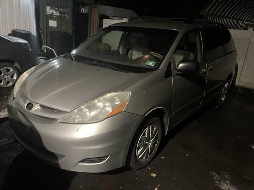 2008 Toyota Sienna CE
