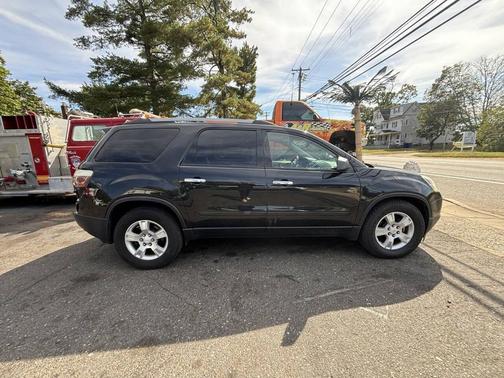 2012 GMC Acadia SLE