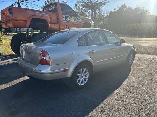 2004 Volkswagen Passat GLS