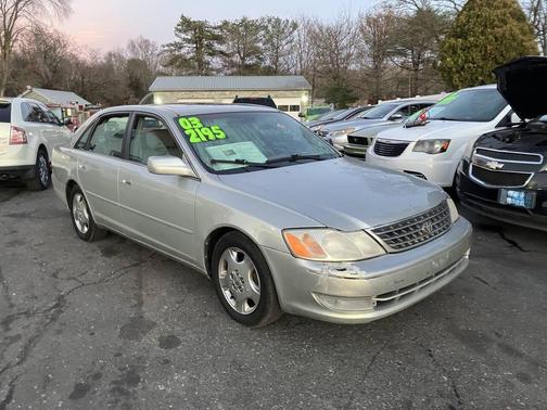 2003 Toyota Avalon XLS