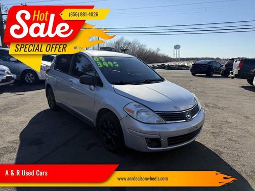 2009 Nissan Versa 1.8 S