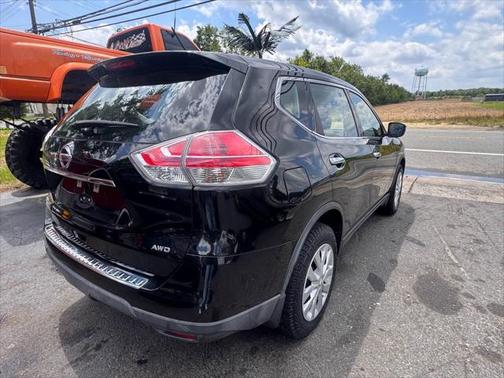 2015 Nissan Rogue S