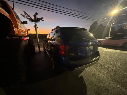 2006 Pontiac Torrent Base