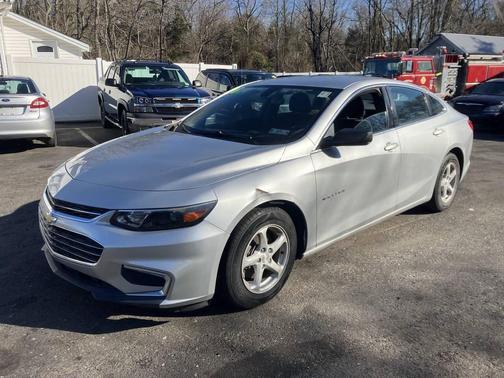 2016 Chevrolet Malibu LS