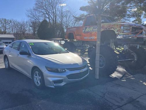 2016 Chevrolet Malibu LS