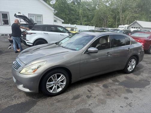 2012 INFINITI G37x Base