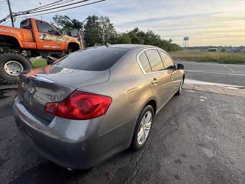 2012 INFINITI G37x Base