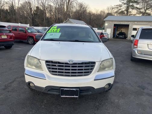 2004 Chrysler Pacifica Base