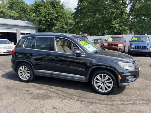 2012 Volkswagen Tiguan SE