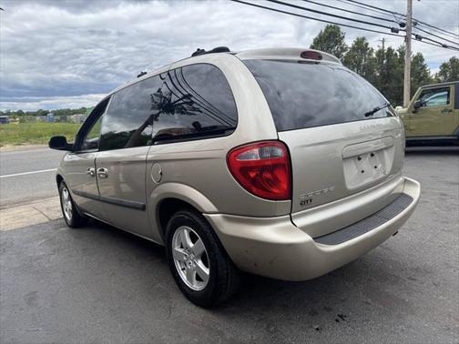 2005 Dodge Caravan SXT