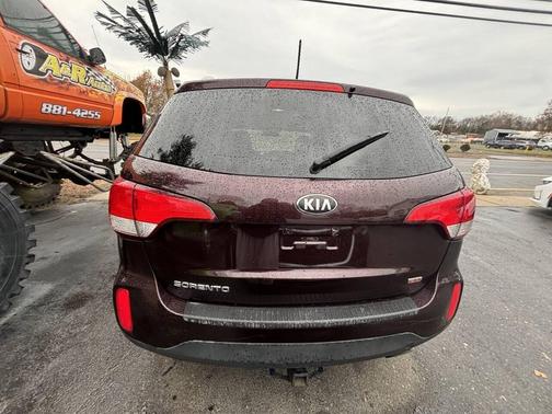 2014 Kia Sorento LX