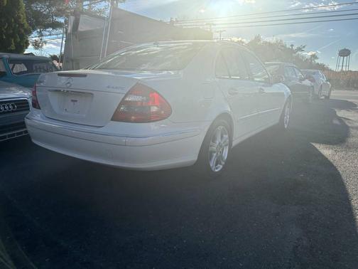 2006 Mercedes-Benz E-Class 4MATIC