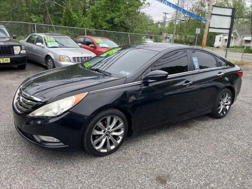 2011 Hyundai SONATA SE