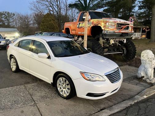 2011 Chrysler 200 LX