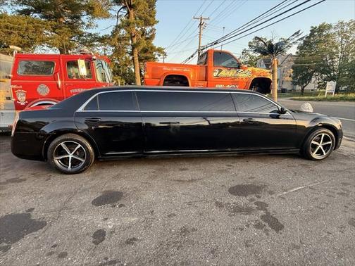 2014 Chrysler 300 S