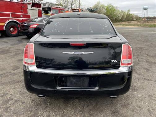 2014 Chrysler 300 S