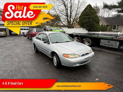 1999 Ford Escort LX 4dr Sedan