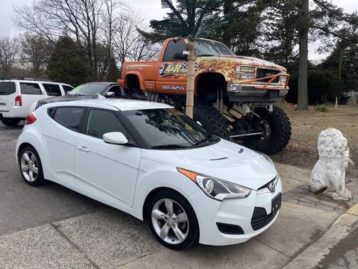 2015 Hyundai Veloster Base