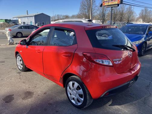 2011 Mazda Mazda2 Sport