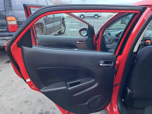 2011 Mazda Mazda2 Sport