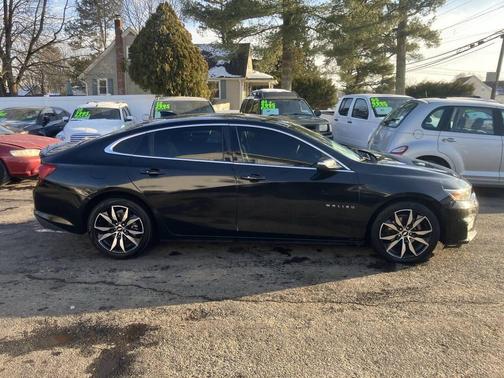 2017 Chevrolet Malibu 1LT