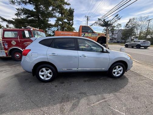 2013 Nissan Rogue S