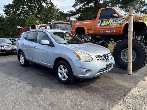 2013 Nissan Rogue S