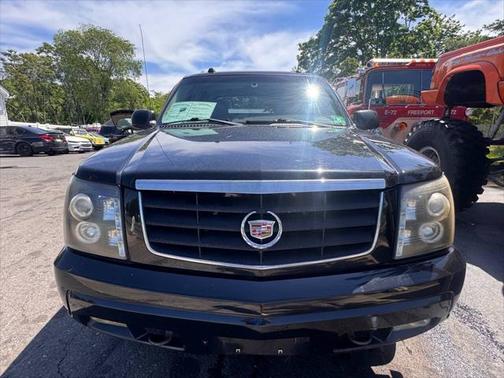 2004 Cadillac Escalade EXT Base