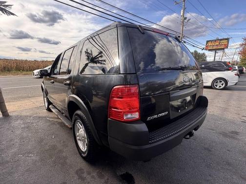 2003 Ford Explorer XLS