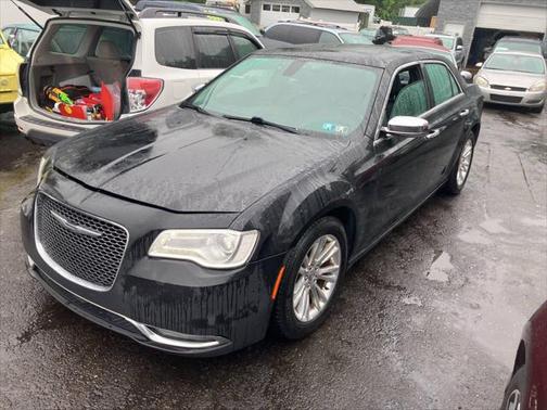 2016 Chrysler 300 S