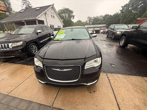 2016 Chrysler 300 S
