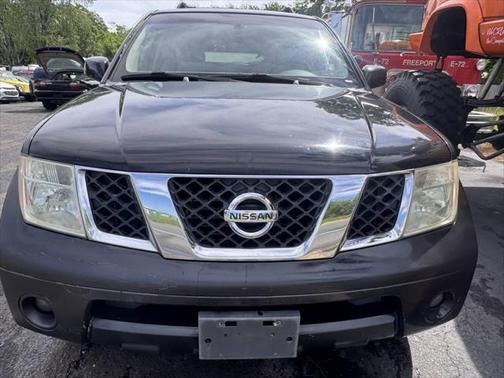 2006 Nissan Pathfinder SE