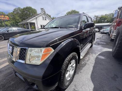 2006 Nissan Pathfinder SE