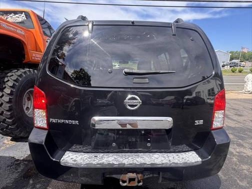 2006 Nissan Pathfinder SE