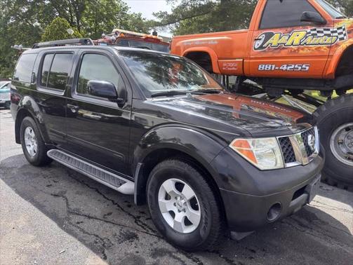 2006 Nissan Pathfinder SE