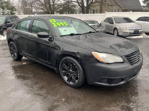 2013 Chrysler 200 LX