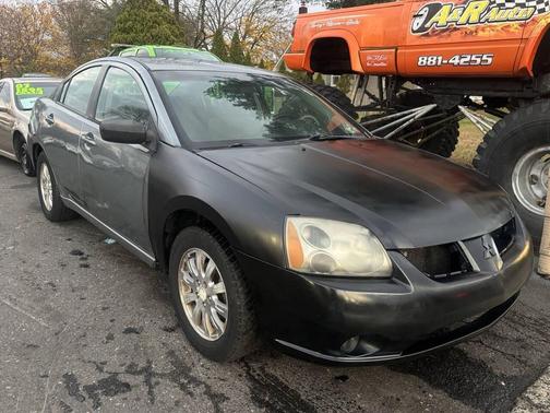 2009 Mitsubishi Galant Base