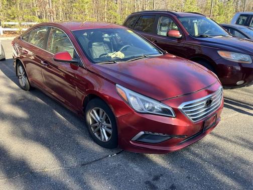 2016 Hyundai SONATA SE