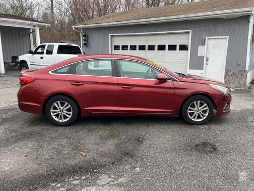 Venetian Red 2016 Hyundai SONATA SE