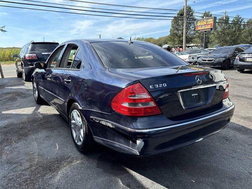 2003 Mercedes-Benz E-Class E 320 4dr Sedan