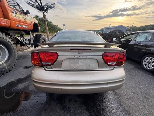2004 Oldsmobile Alero GLS