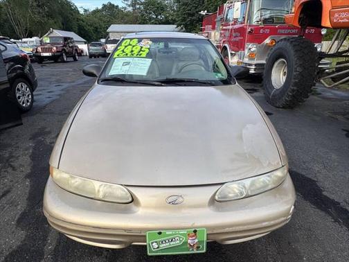 2004 Oldsmobile Alero GLS