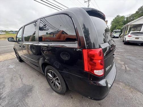 2016 Dodge Grand Caravan AVP/SE