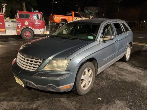 2005 Chrysler Pacifica Touring
